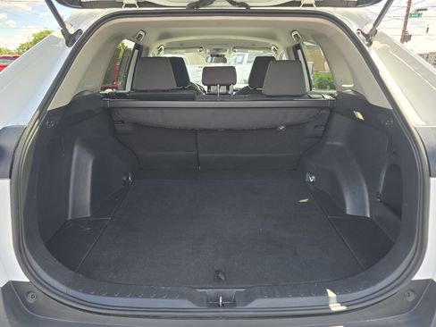 Used 2024 Toyota RAV4 XLE FWD image 22