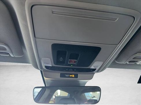 Used 2025 Honda Accord Touring image 21