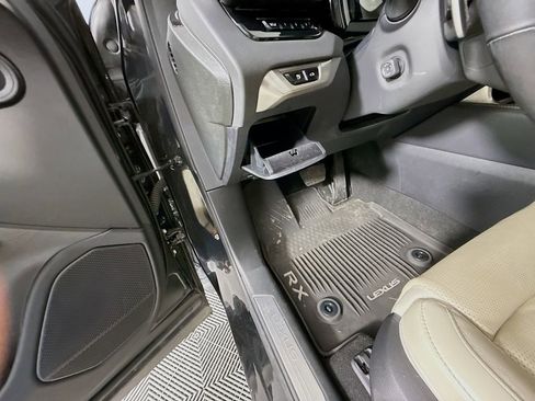 Used 2023 Lexus RX 350 AWD w/ Accessory Package (Z1) image 10