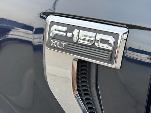 Used 2022 Ford F150 XLT w/ Equipment Group 302A High AWD/4WD image 43