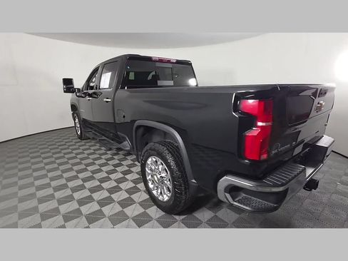 Used 2025 Chevrolet Silverado 2500 LTZ w/ LTZ Plus Package AWD/4WD image 47