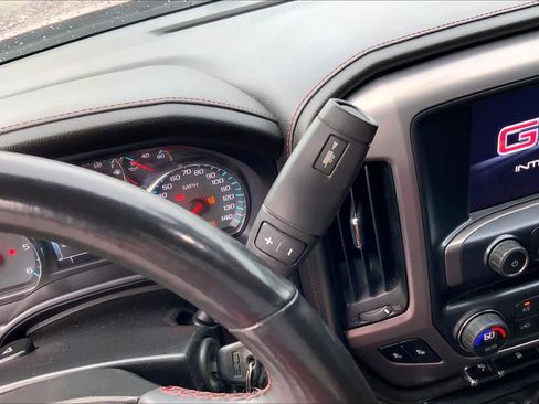 Used 2017 GMC Sierra 1500 SLT AWD/4WD image 16