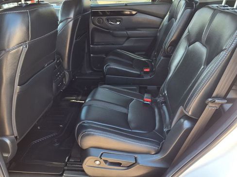 Used 2024 Honda Pilot EX-L image 13