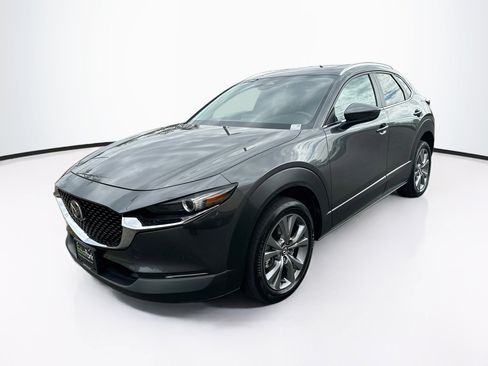 Used 2024 MAZDA CX-30 AWD 2.5 S w/ Preferred Package image 3