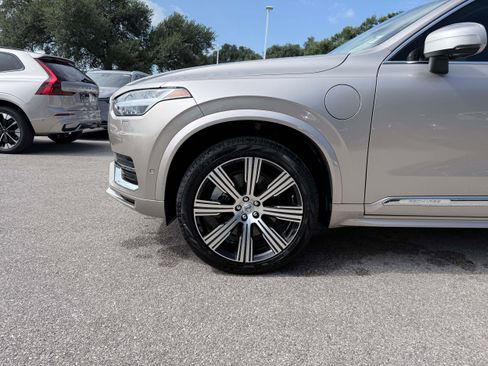 Certified 2024 Volvo XC90 T8 Ultimate AWD/4WD image 10