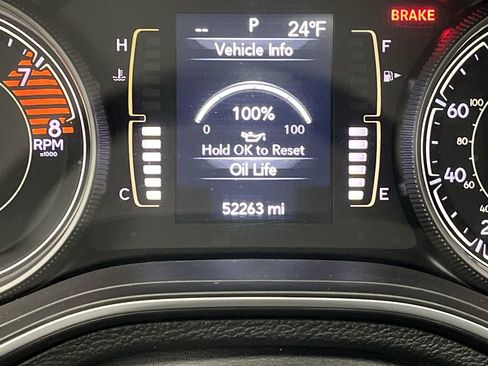 Used 2022 Jeep Cherokee Latitude w/ Sun & Sound Group image 14