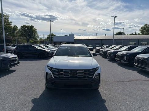 Certified 2025 Hyundai Tucson XRT AWD/4WD image 1