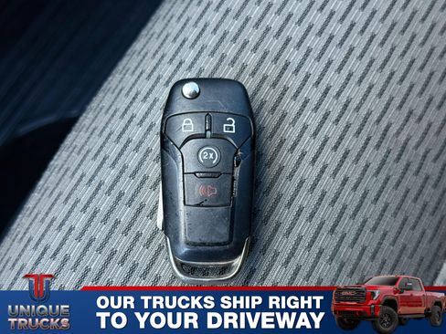 Used 2019 Ford F250 XLT w/ XLT Premium Package image 38