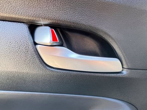 Used 2019 Hyundai Santa Fe AWD image 46