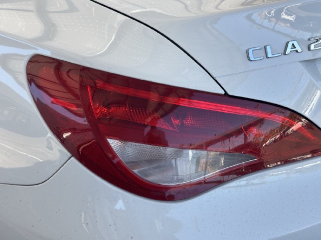 Used 2018 Mercedes-Benz CLA 250 image 10
