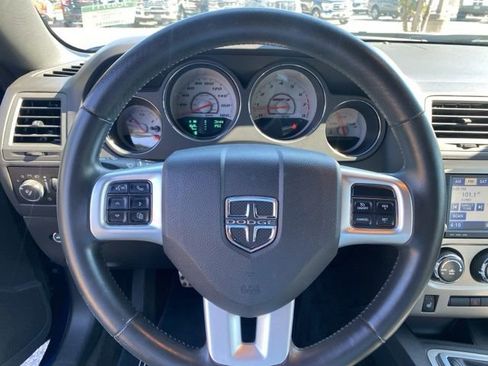 Used 2011 Dodge Challenger SRT8 RWD image 32