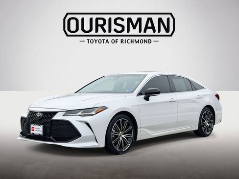 Certified 2019 Toyota Avalon Touring image 24