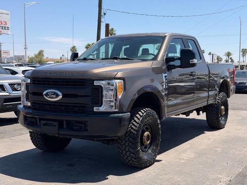 Used 2017 Ford F350 XL w/ Power Equipment Group AWD/4WD image 1