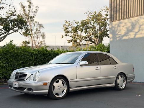 Used 2002 Mercedes-Benz E 55 AMG Sedan image 5