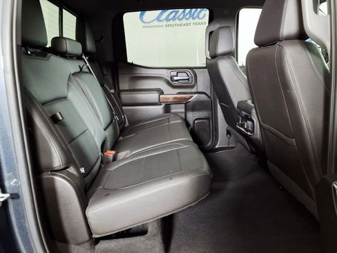 Used 2021 GMC Sierra 1500 SLT w/ SLT Premium Package AWD/4WD image 10