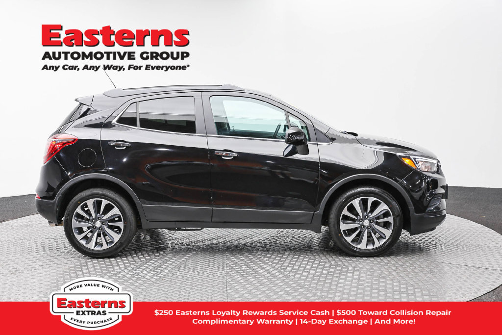 Used 2021 Buick Encore Preferred w/ Safety Package FWD image 5