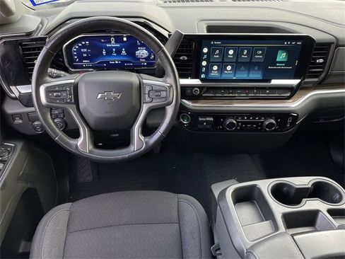 Used 2022 Chevrolet Silverado 1500 RST w/ Protection Package image 11