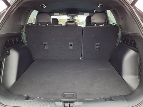 Certified 2024 Ford Escape ST-Line w/ Tech Pack #1 image 21