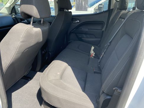Used 2020 Chevrolet Colorado LT w/ Safety Package RWD image 20