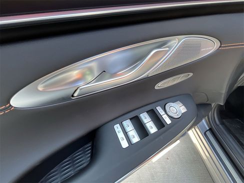 Used 2026 Genesis GV70 3.5T Sport Prestige image 15