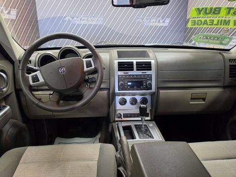 Used 2008 Dodge Nitro SLT w/ Convenience Group RWD image 13