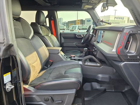 Used 2024 Ford Bronco Raptor w/ Interior Carbon Fiber Pack 6 AWD/4WD image 15