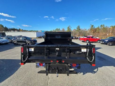 New 2025 GMC Sierra 3500 Pro w/ Convenience Package image 27