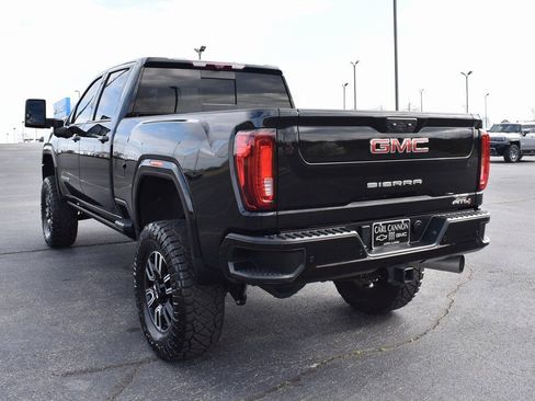 Used 2022 GMC Sierra 2500 AT4 w/ AT4 Premium Plus Package image 4