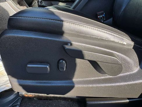 Used 2018 Chevrolet Colorado LT w/ Redline Special Edition image 33