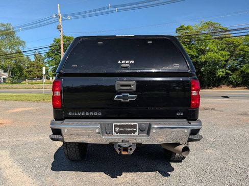 Used 2019 Chevrolet Silverado 2500 LTZ w/ Duramax Plus Package AWD/4WD image 6