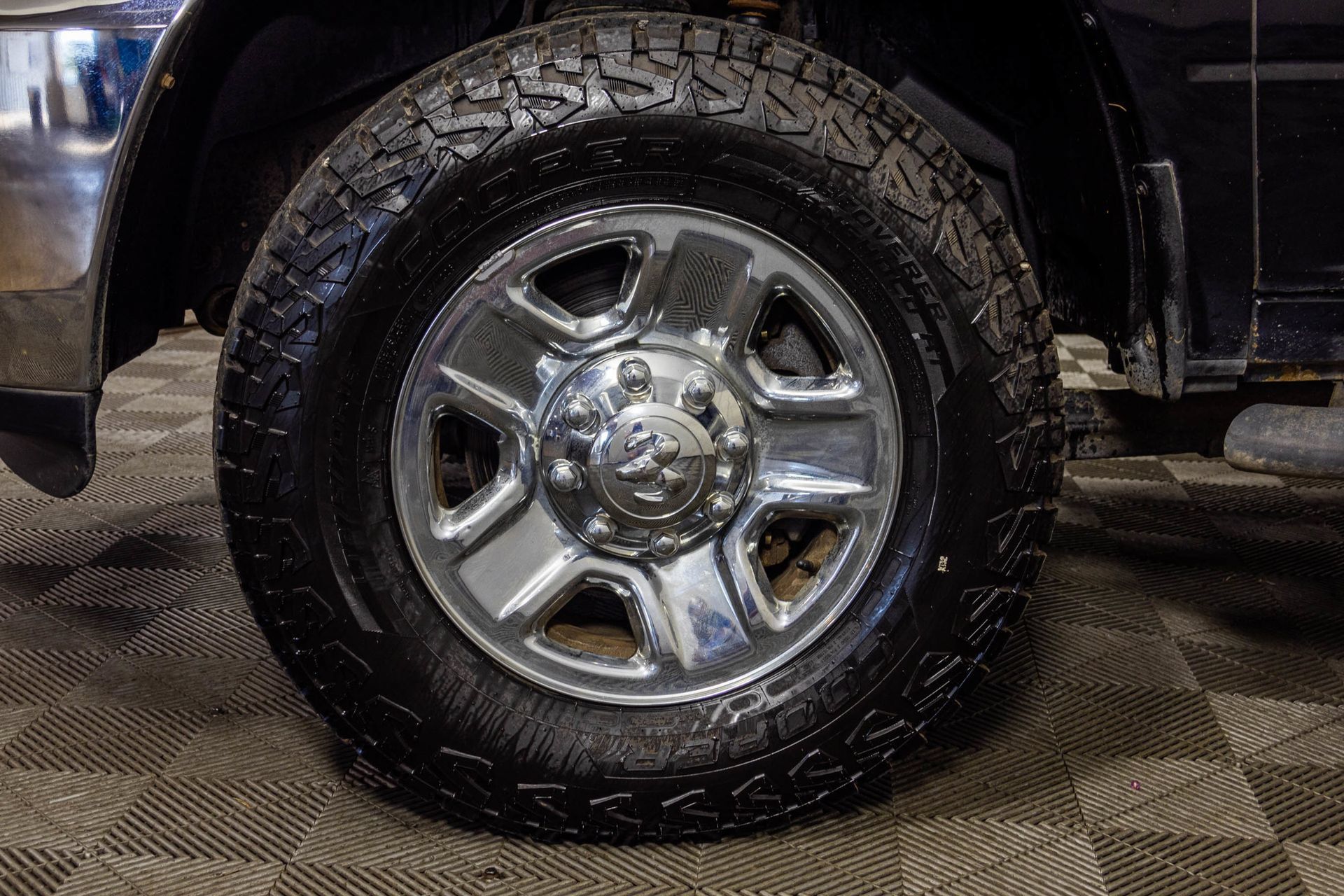 Used 2014 RAM 2500 Tradesman w/ Chrome Appearance Group AWD/4WD image 43