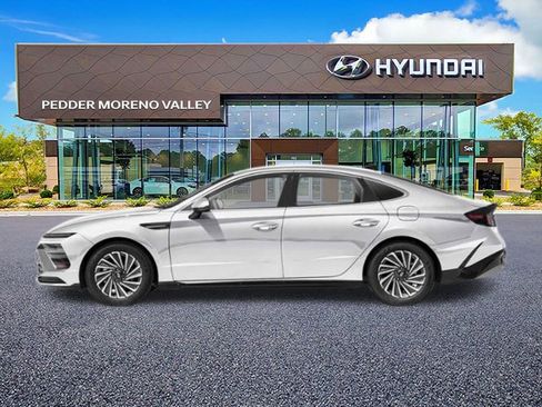 New 2026 Hyundai Sonata SEL image 3