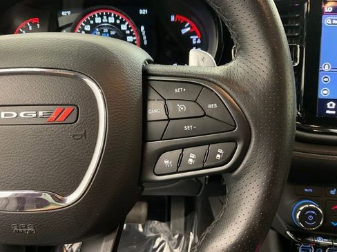 Used 2025 Dodge Durango GT AWD/4WD image 13