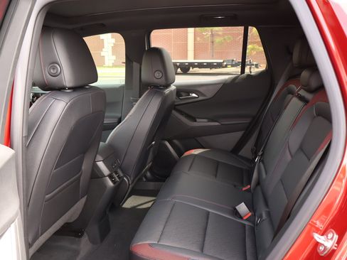 New 2026 Chevrolet Equinox RS w/ Convenience Package III FWD image 23