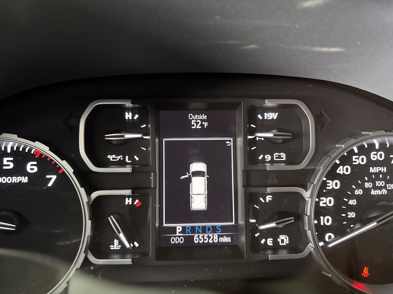Used 2018 Toyota Tundra Limited AWD/4WD image 12