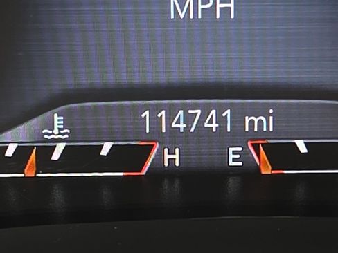 Used 2020 Jeep Cherokee Limited image 33