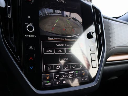 Used 2025 Subaru Forester Sport image 36