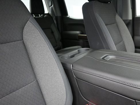 Used 2019 Chevrolet Silverado 1500 RST AWD/4WD image 29