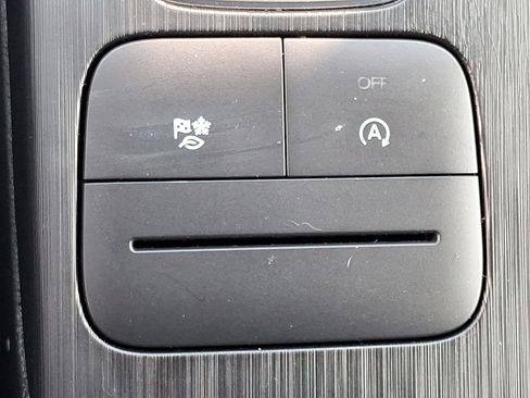 Used 2024 Ford Escape Active AWD/4WD image 24