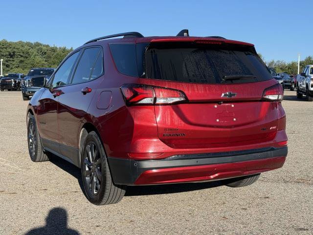 Used 2024 Chevrolet Equinox RS w/ RS Leather Package AWD/4WD image 6