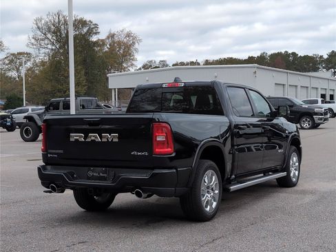 New 2026 RAM 1500 Big Horn AWD/4WD image 6