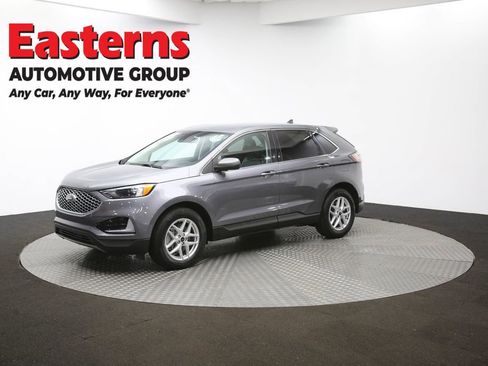 Used 2023 Ford Edge SEL image 54