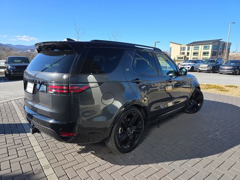 Certified 2021 Land Rover Discovery HSE R-Dynamic image 5