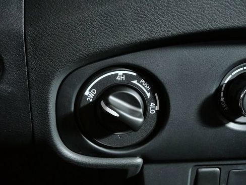 Used 2022 Nissan Frontier S w/ Technology Package AWD/4WD image 20