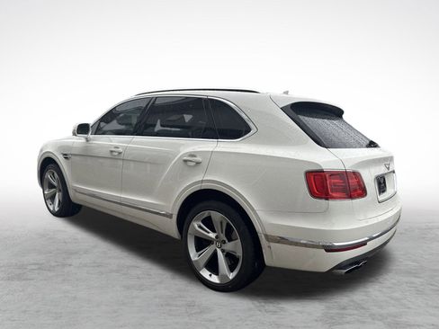 Used 2020 Bentley Bentayga image 4