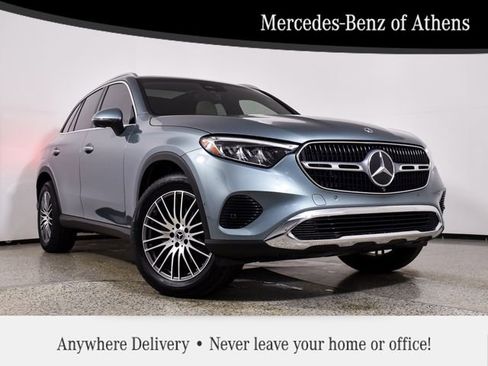 Certified 2025 Mercedes-Benz GLC 300 image 11