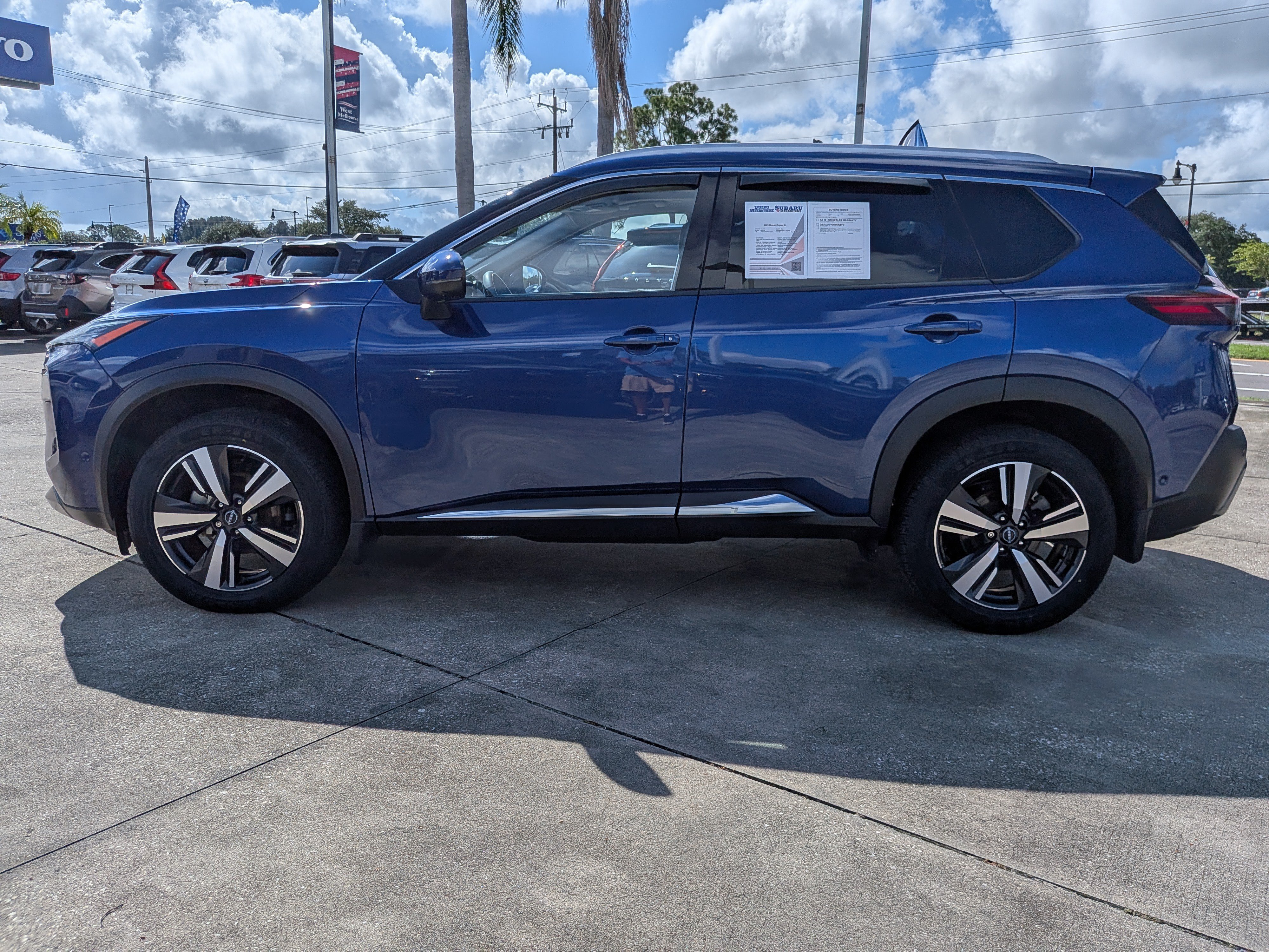 Used 2023 Nissan Rogue SL w/ SL Premium Package AWD/4WD image 7