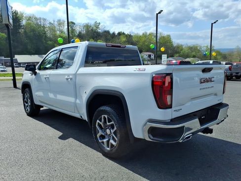 New 2026 GMC Sierra 1500 SLE AWD/4WD image 4