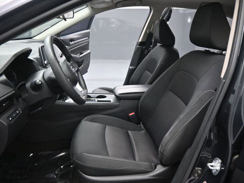 Used 2022 Nissan Altima 2.5 SV image 10