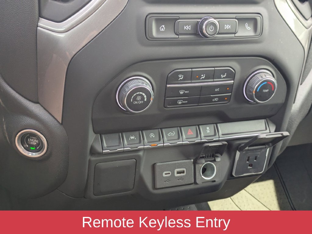 Used 2023 Chevrolet Silverado 1500 Custom AWD/4WD image 19